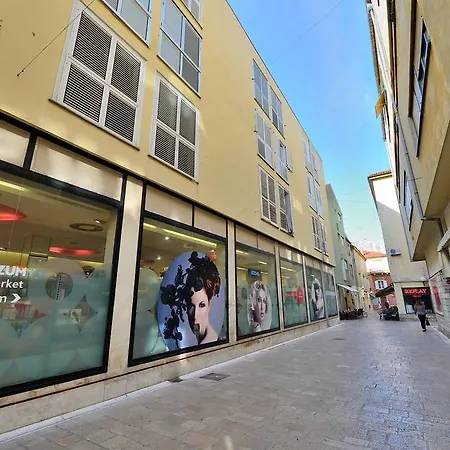 公寓 卡勒拉锐咖公寓 *