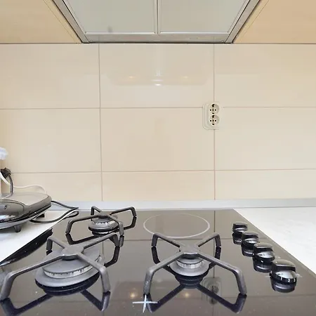 卡勒拉锐咖公寓 公寓 扎达尔