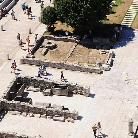 Kalelarga Apartamento Zadar